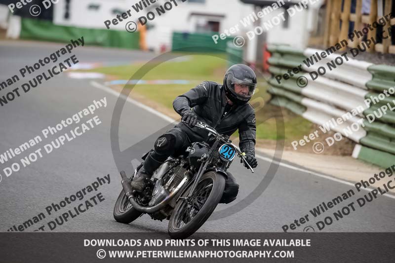 Vintage motorcycle club;eventdigitalimages;mallory park;mallory park trackday photographs;no limits trackdays;peter wileman photography;trackday digital images;trackday photos;vmcc festival 1000 bikes photographs